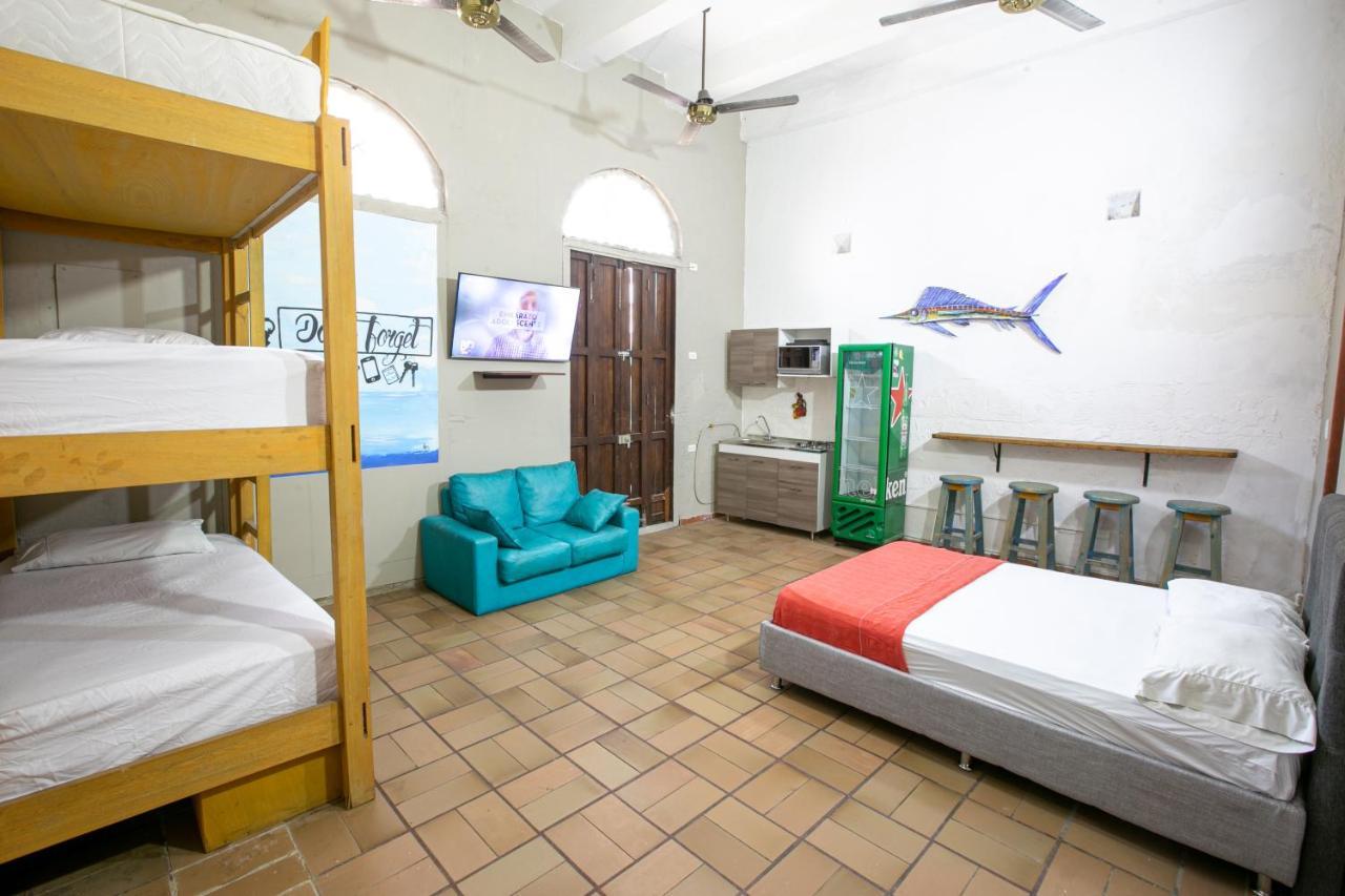 Mi Llave Hostels Cartagena Exterior photo