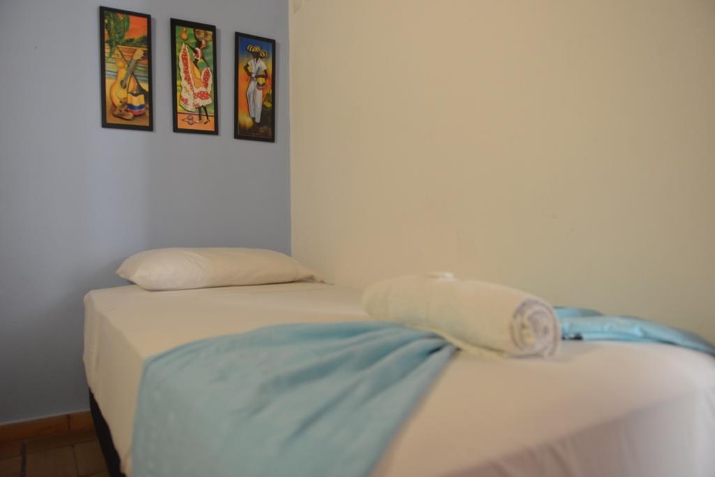 Mi Llave Hostels Cartagena Exterior photo